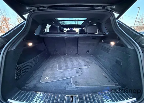 2021 Porsche Cayenne z USA, uszkodzony, nr VIN WP1AA2AY5MDA09615